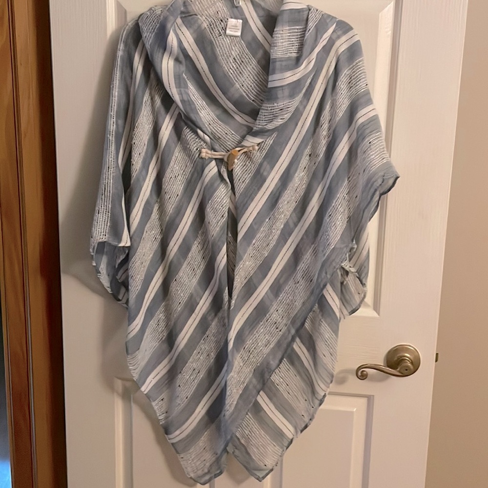 ❤️ 3 for $15; Poncho, Blue & White, One Size fits All!